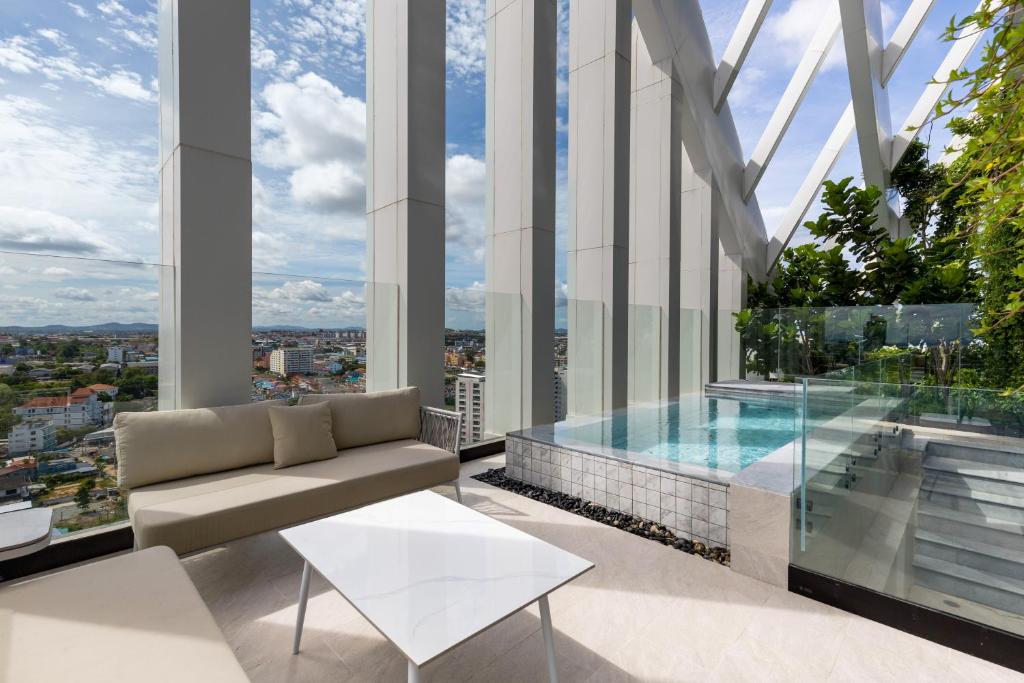 芭堤雅阿伯酒店及公寓Arbour Hotel and Residence Pattaya 帶私人游泳池的頂層套房