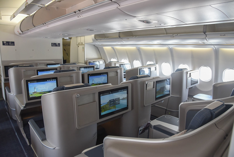 Philippine Airlines AIRBUS A330-300 business class