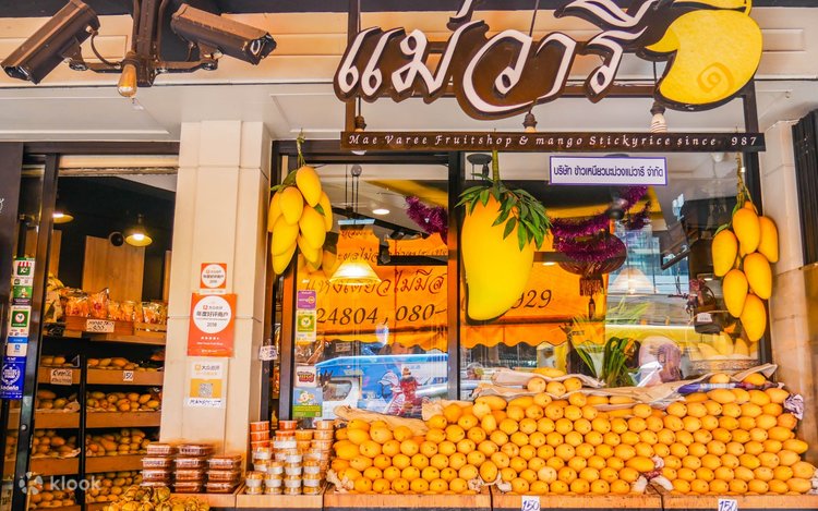 Mae-Varee-Fruit-Shop-Thonglor