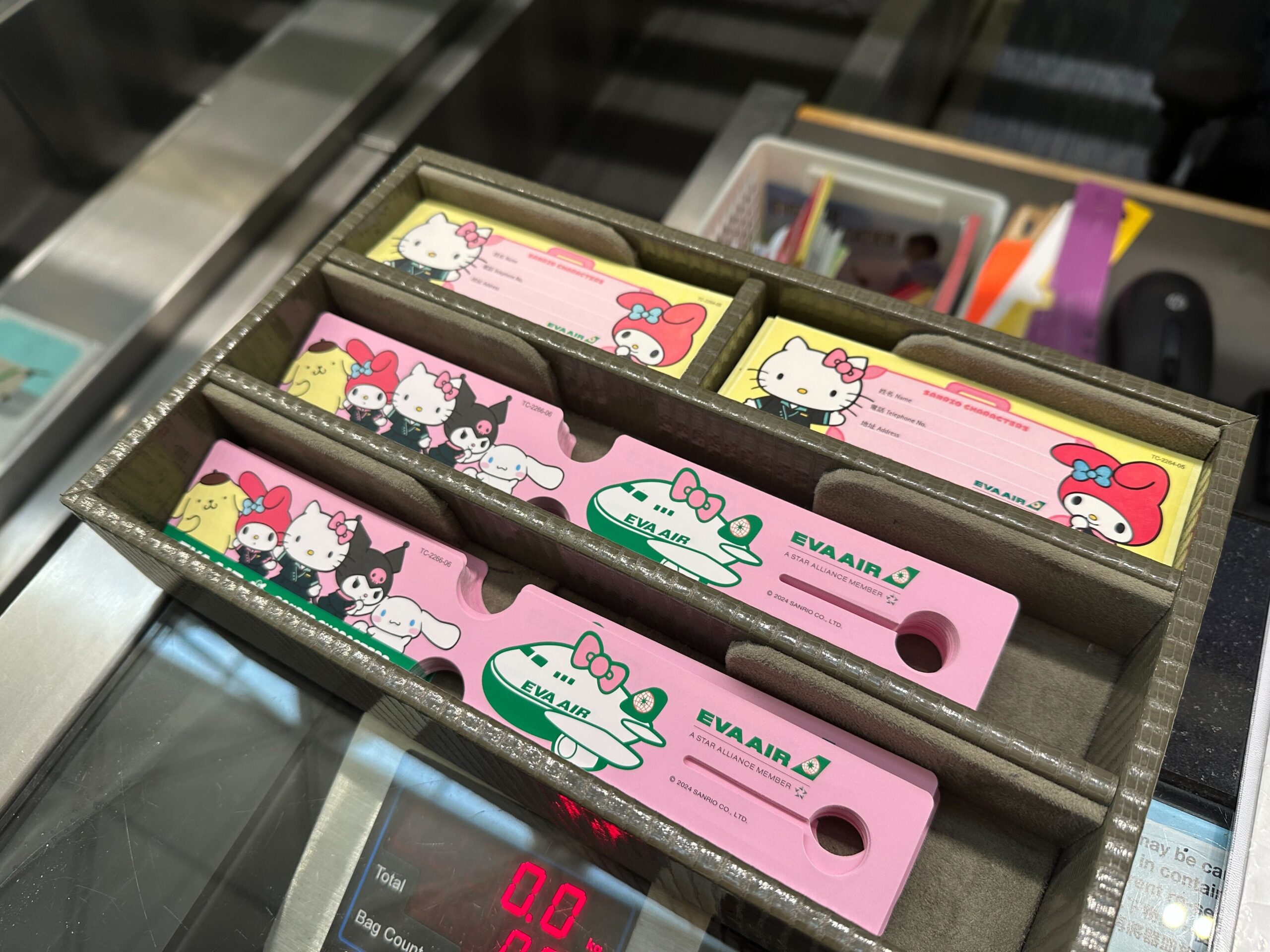 長榮航空「粉萌機」