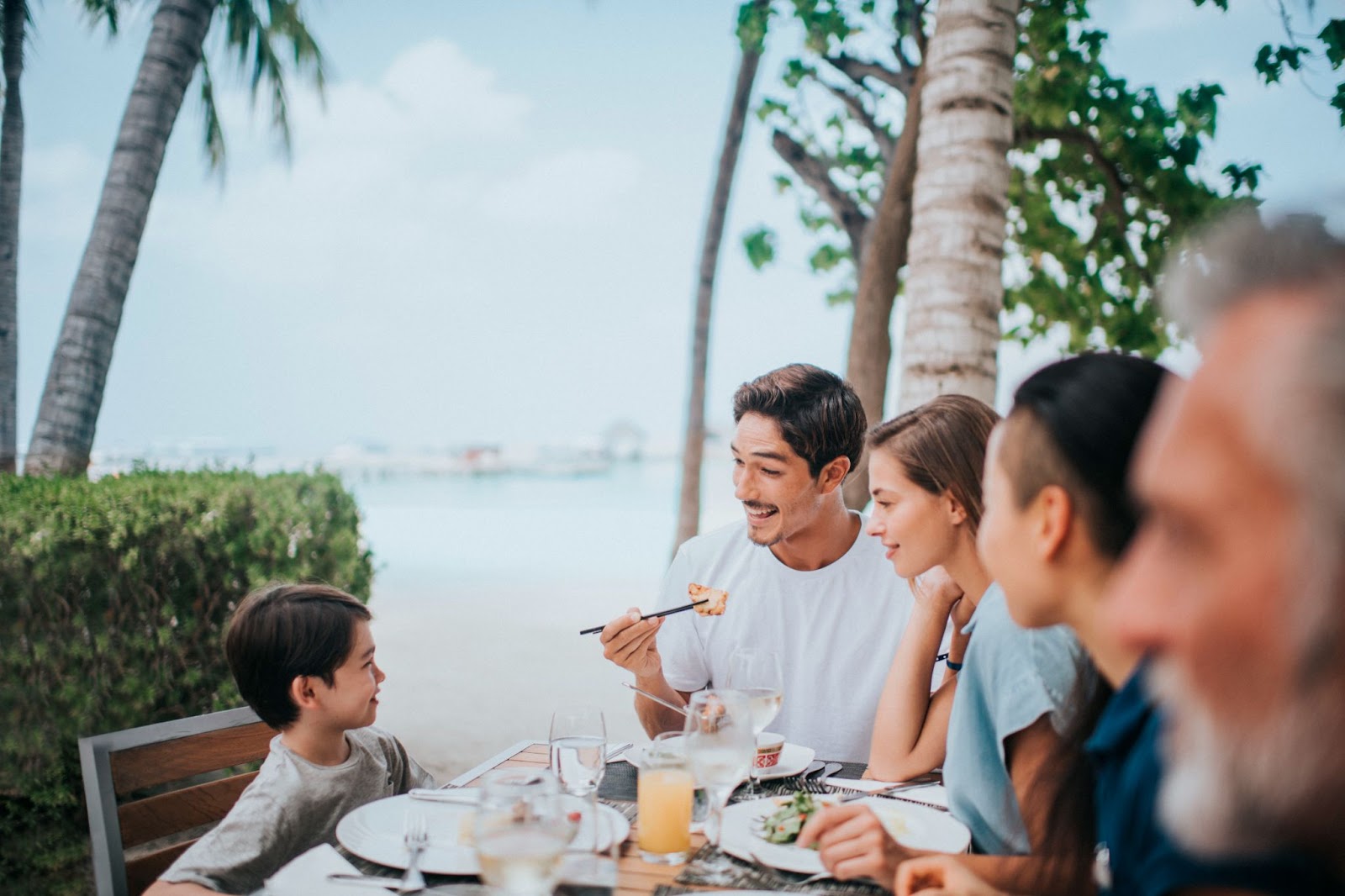 Club Med 馬爾代夫卡尼島主餐廳The Velhi