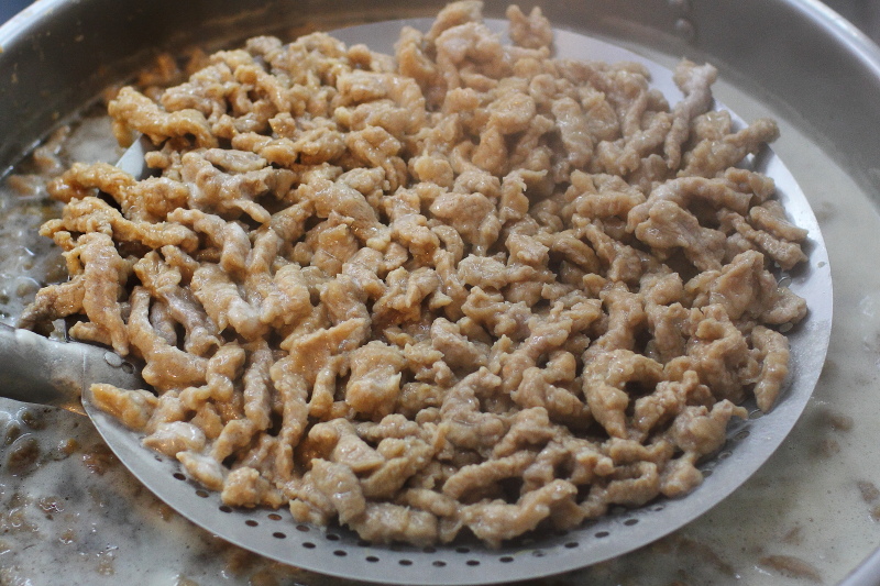 興中夜市 孬味香菇肉羹