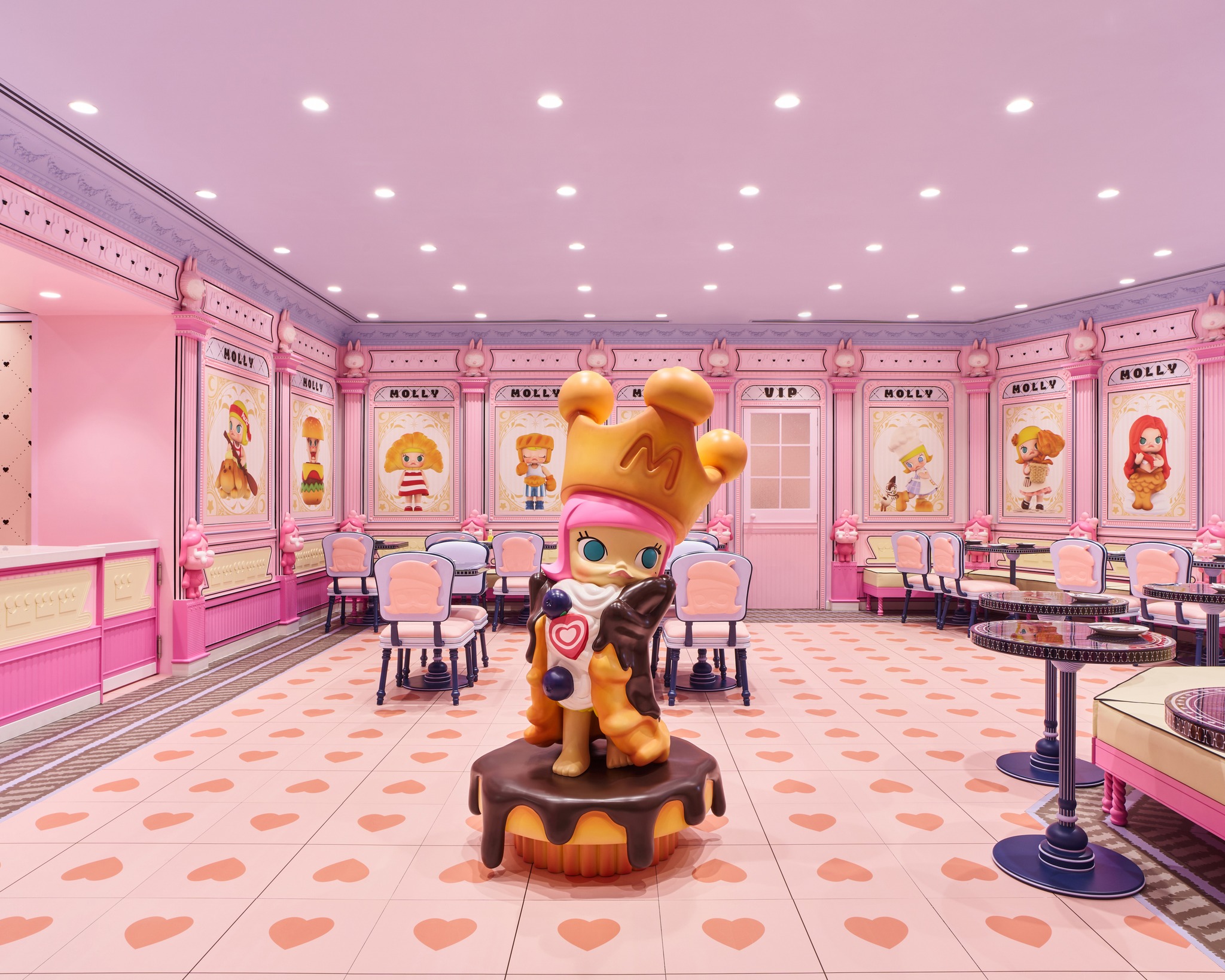 曼谷POP MART店 全球最大旗艦店 POP MART Café