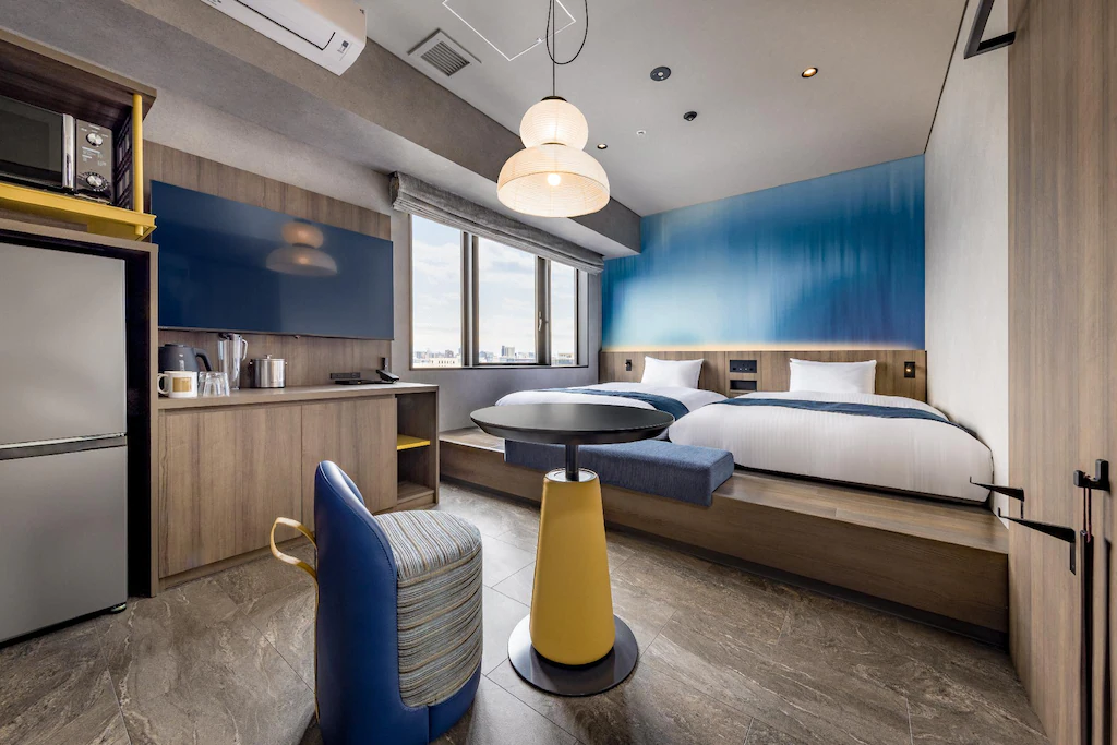 & Here OSAKA NAMBA 高級房(兩床) (Superior Twin Room) 設微波爐及雪櫃
