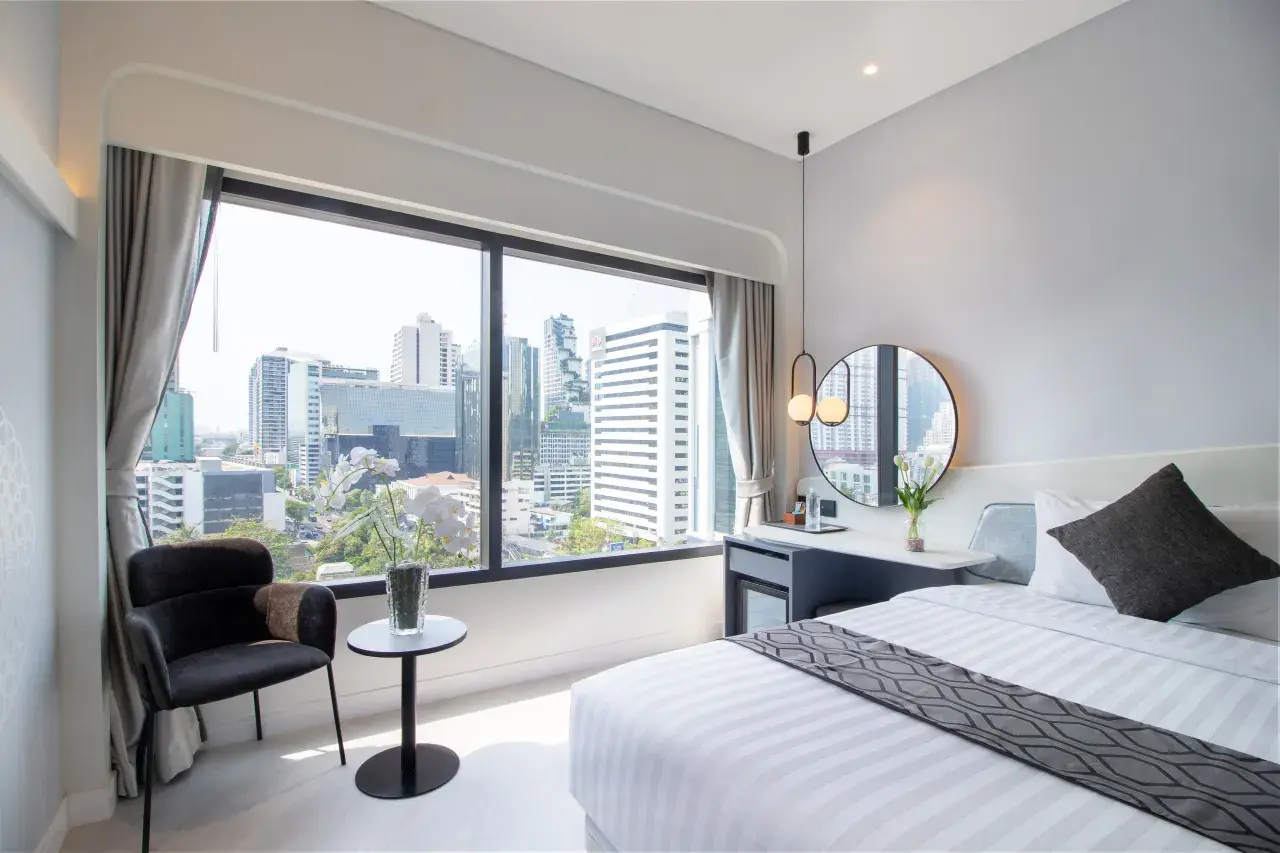 Queensland Hotel Bangkok 豪華房