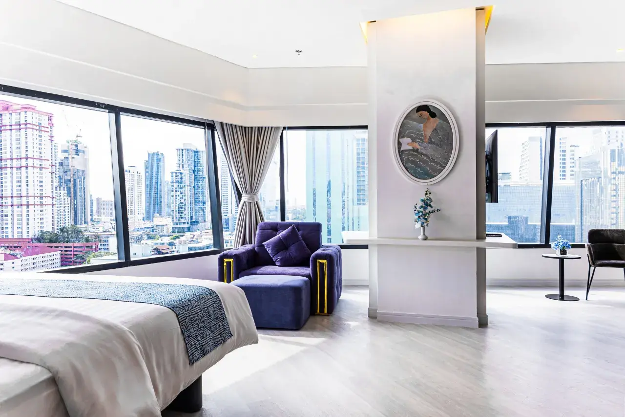 Queensland Hotel Bangkok 全景房