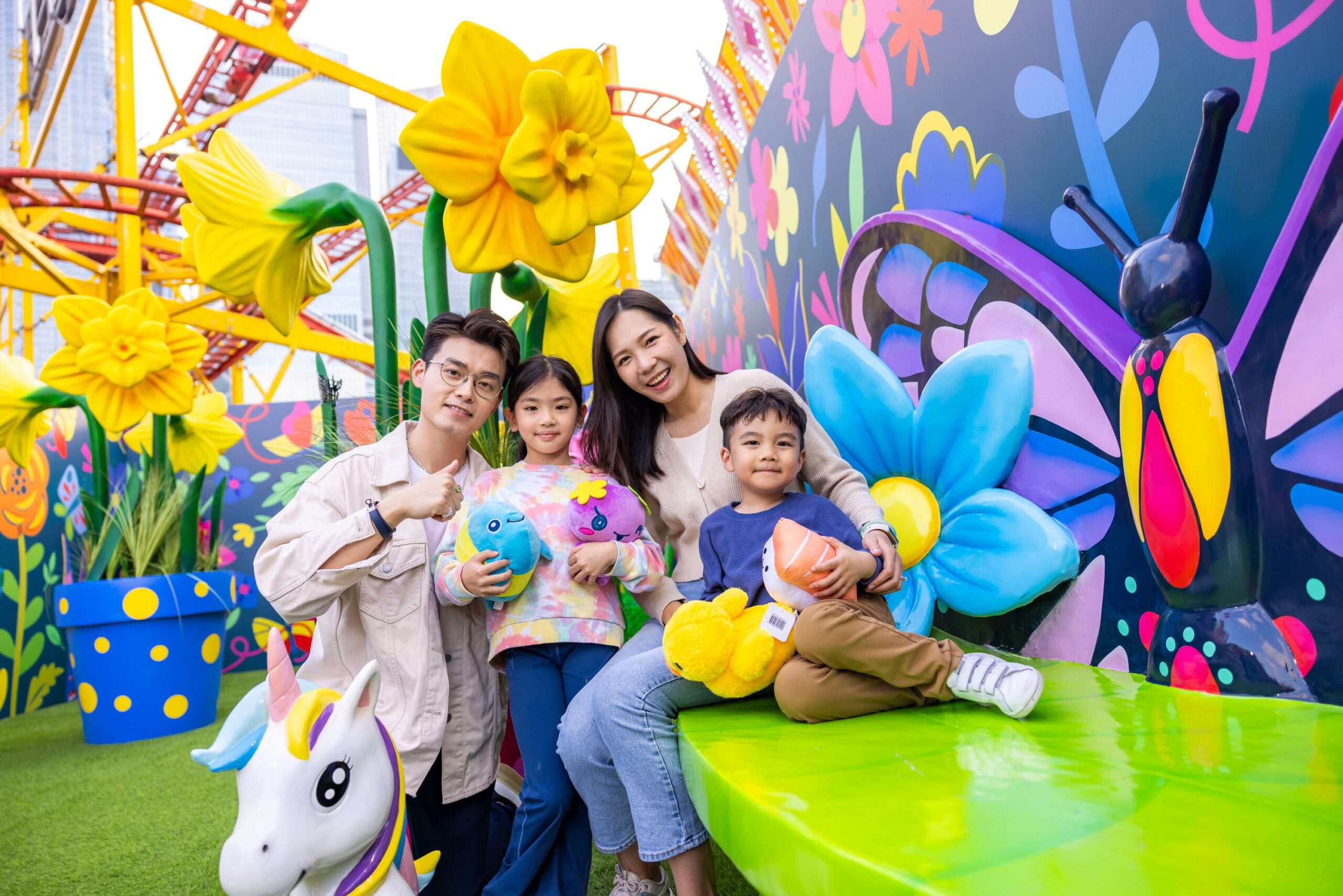 AIA嘉年華2026】入場門票優惠低至$140起！全新嘉年華攤位、刺激機動遊戲！即日起至2026年3月1日中環海濱活動空間舉行- Flyday.hk