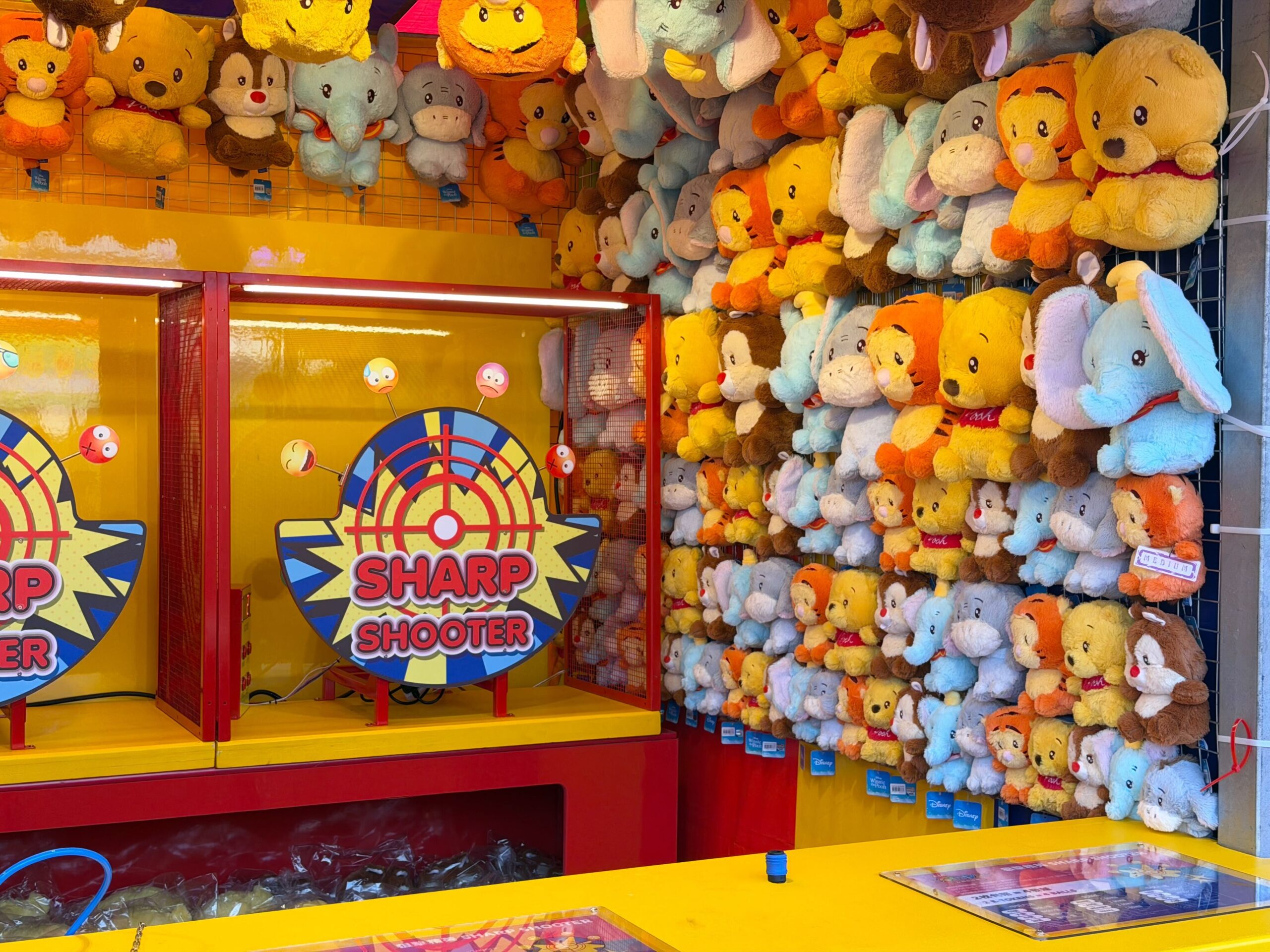 AIA嘉年華2026】入場門票優惠低至$140起！全新嘉年華攤位、刺激機動遊戲！即日起至2026年3月1日中環海濱活動空間舉行- Flyday.hk