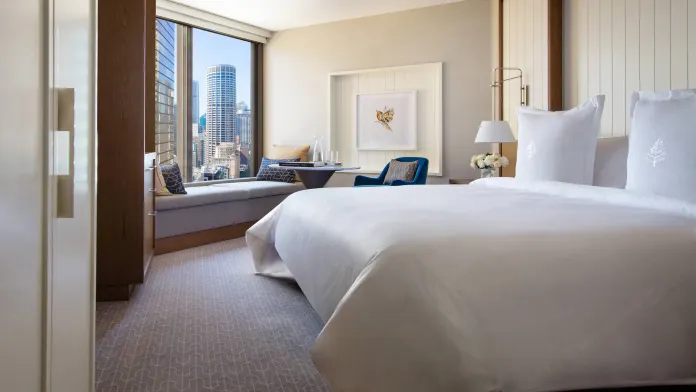 Four Seasons Hotel Sydney Deluxe City Accessible Room Queen