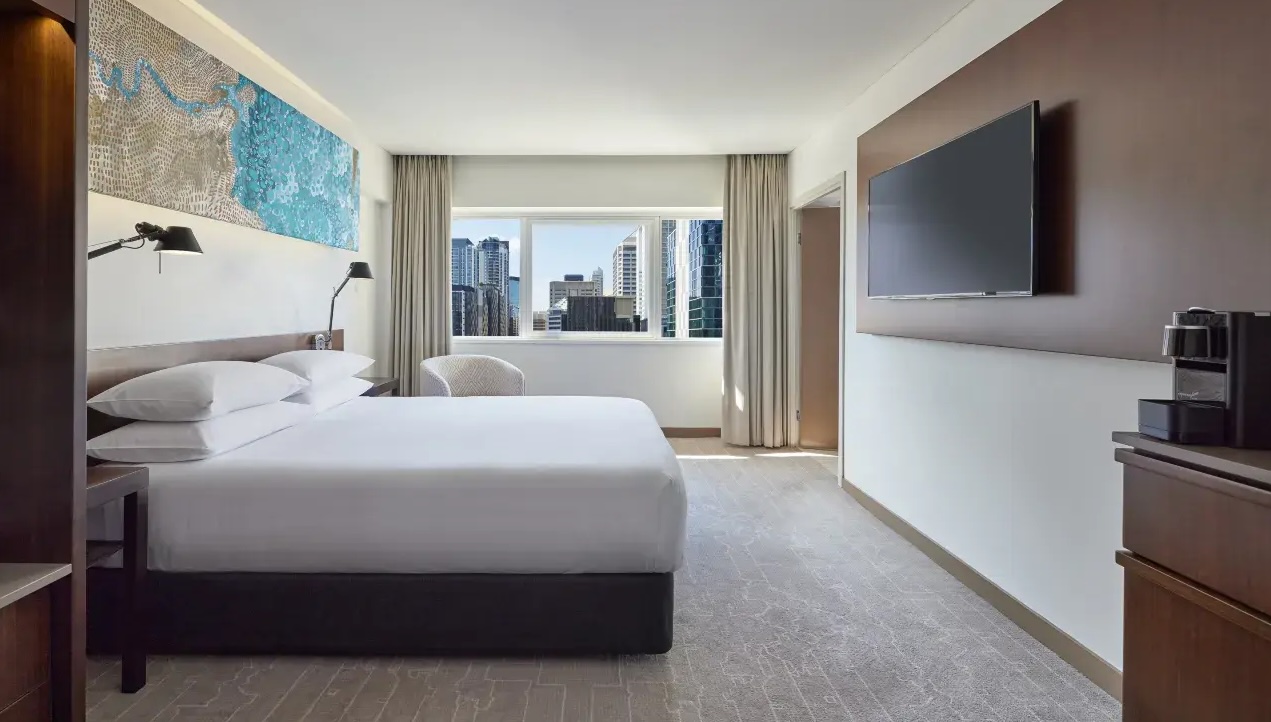 Hyatt Regency Brisbane 1 Queen Bed with City View copy