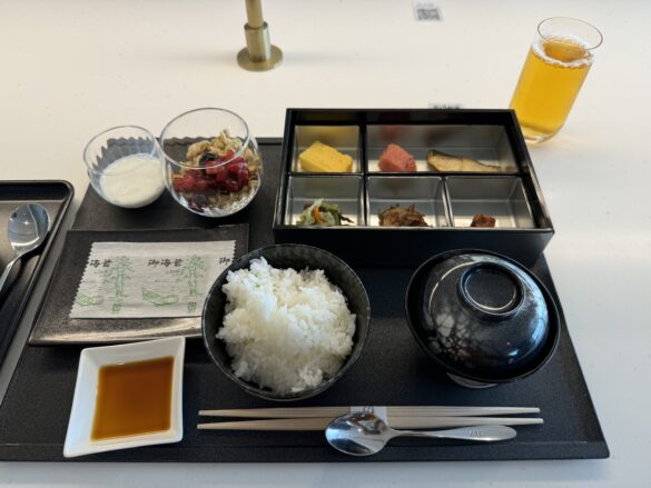 JAL First Class Experience13 JAL First Class Experience