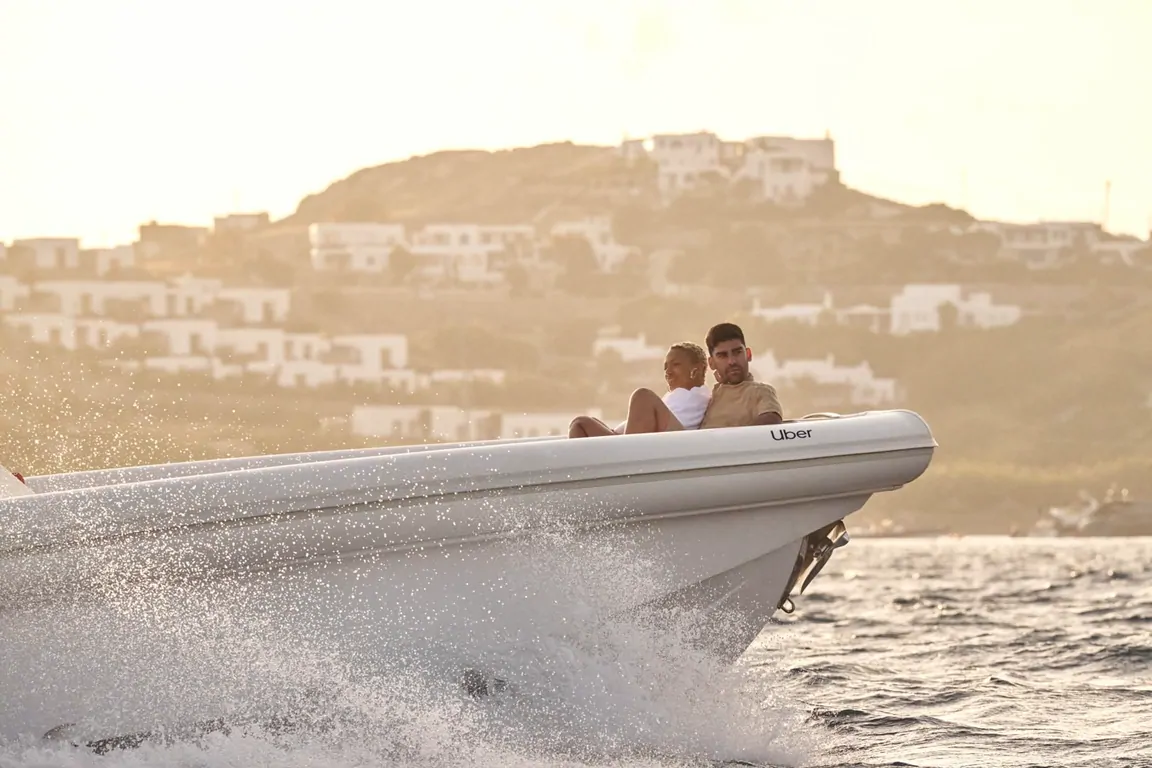Uber boat