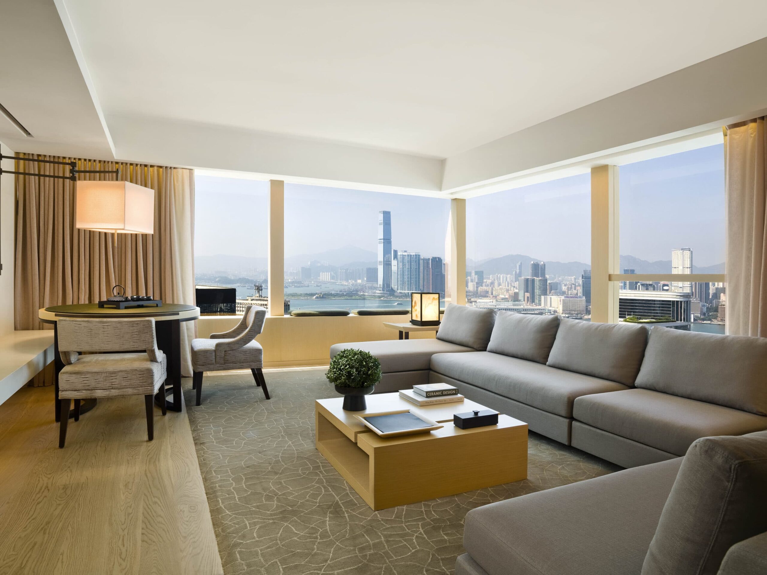 The Upper House 香港居舍